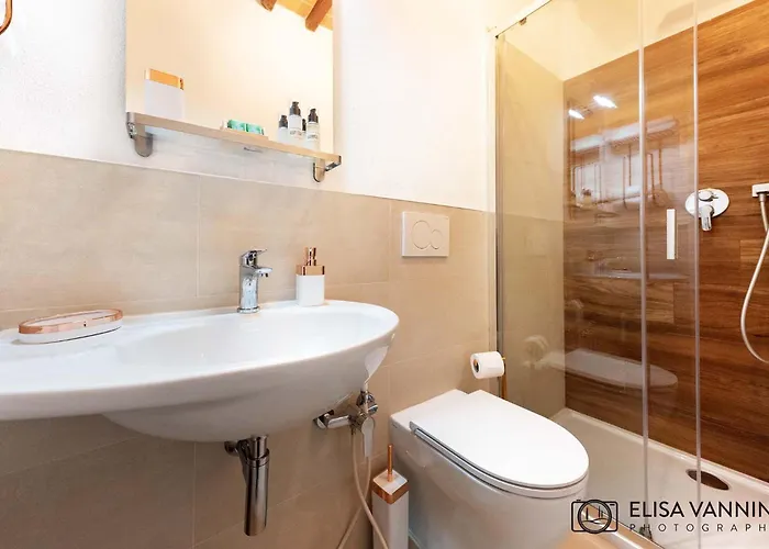 Pit Stop 3* بيزا