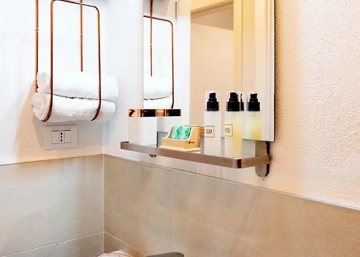 بيت ضيافة Pit Stop بيزا